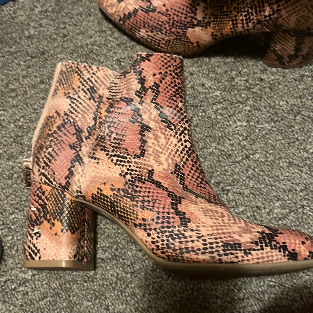 Old navy pink snakeskin booties 8